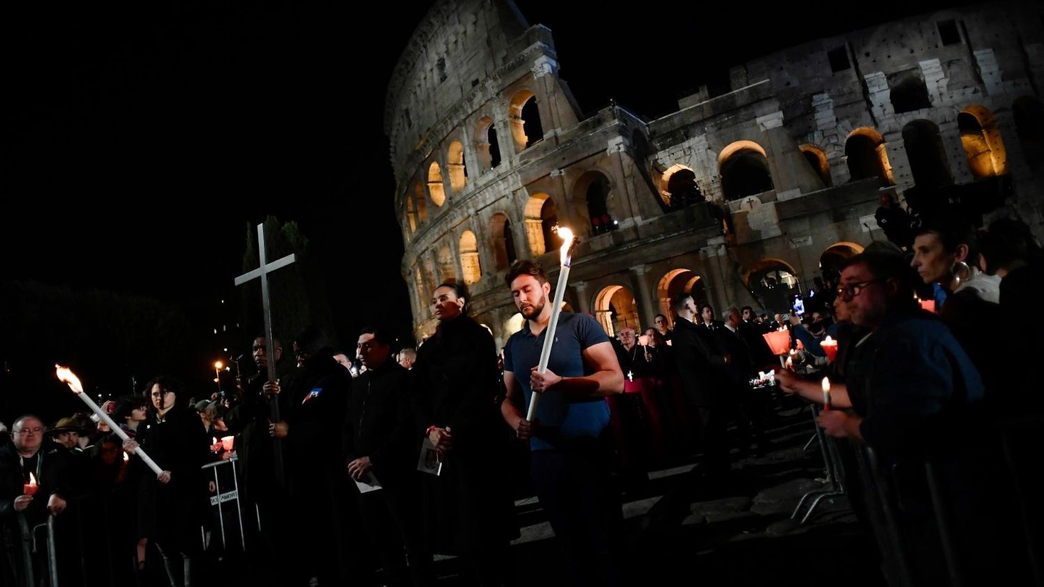 Pope prays Way of the Cross from Casa Santa Marta