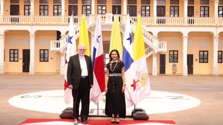 Archbishop Gallagher in Panama to mark 100 years of diplomatic relations