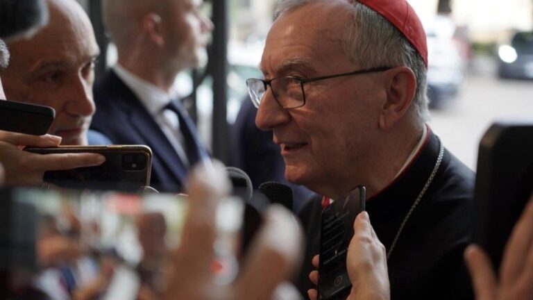 Cardinal Parolin: If there was an opening, Pope Francis would go to China