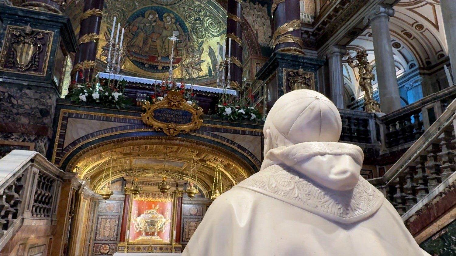 Bethlehem of Rome: St. Mary Major and the relics of the Holy Crib