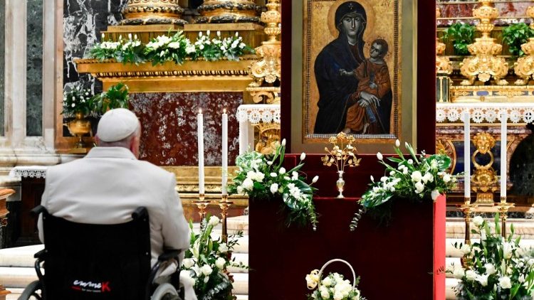 File photo: Pope Francis prays in front of the image of Mary, Salus Populi Romani, December 8, 2023