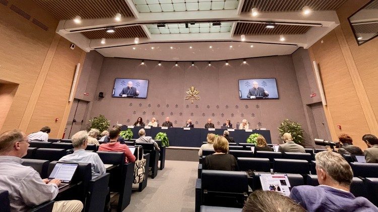 The briefing at the Holy See Press Office