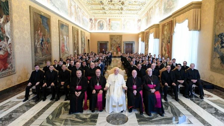 The Pope urged the group to foster closeness with four groups of people as priests.