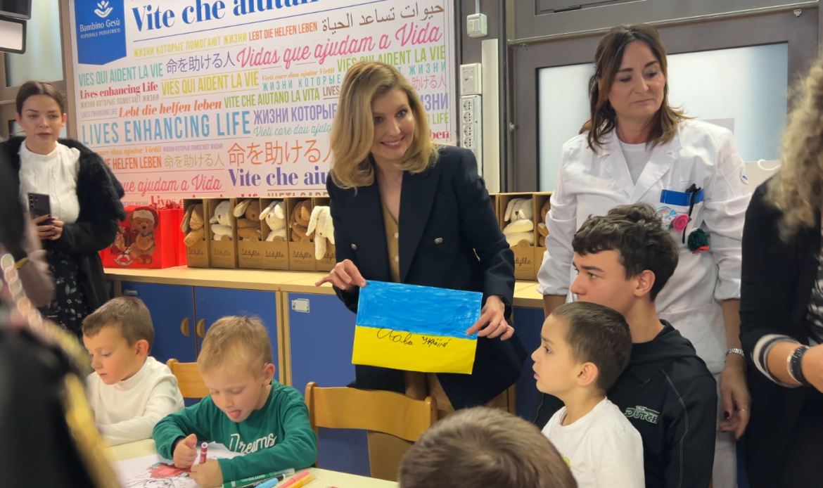 Ukraine‘s First Lady meets Pope and visits patients at Vatican Children's Hospital