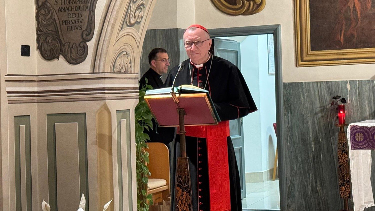 Cardinal Parolin brings Christmas message of hope to Children's Hospital